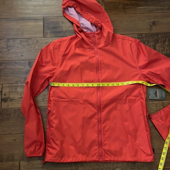NWT Northwest Territory red rain hoodie jacket Size Small lightweight wi… - Picture 7 of 9